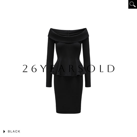 26YEARSOLD Silent Riptide Dresses Black