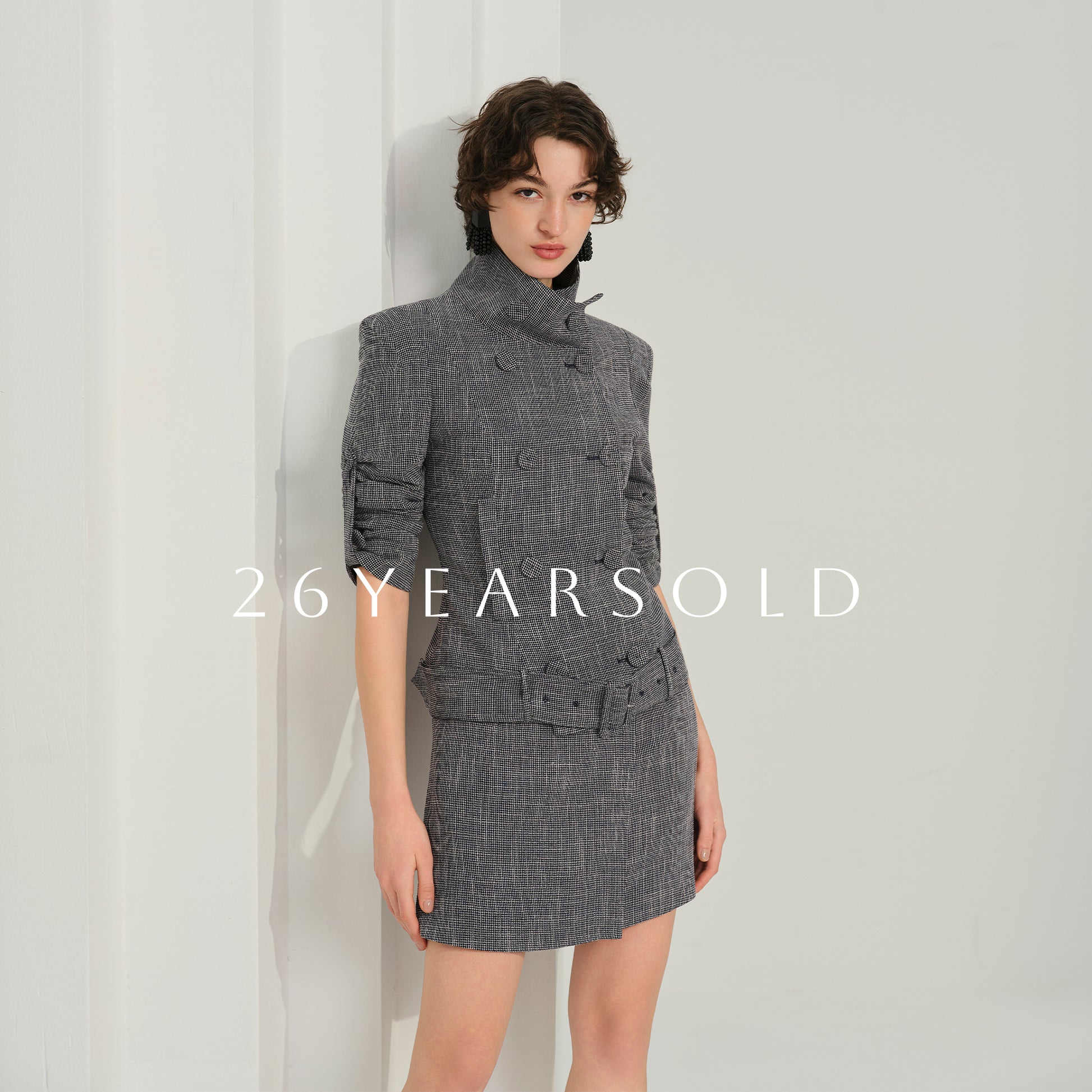 26YEARSOLD Luminous Granules Skirts Grey Houndstooth