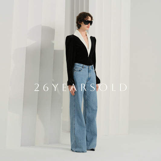 26YEARSOLD Gentle Monochrome Top