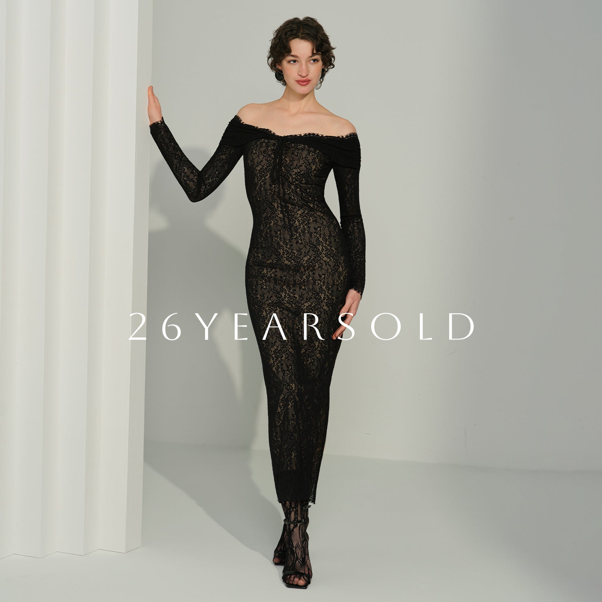 26YEARSOLD Soft Carving Dresses Lace-Black