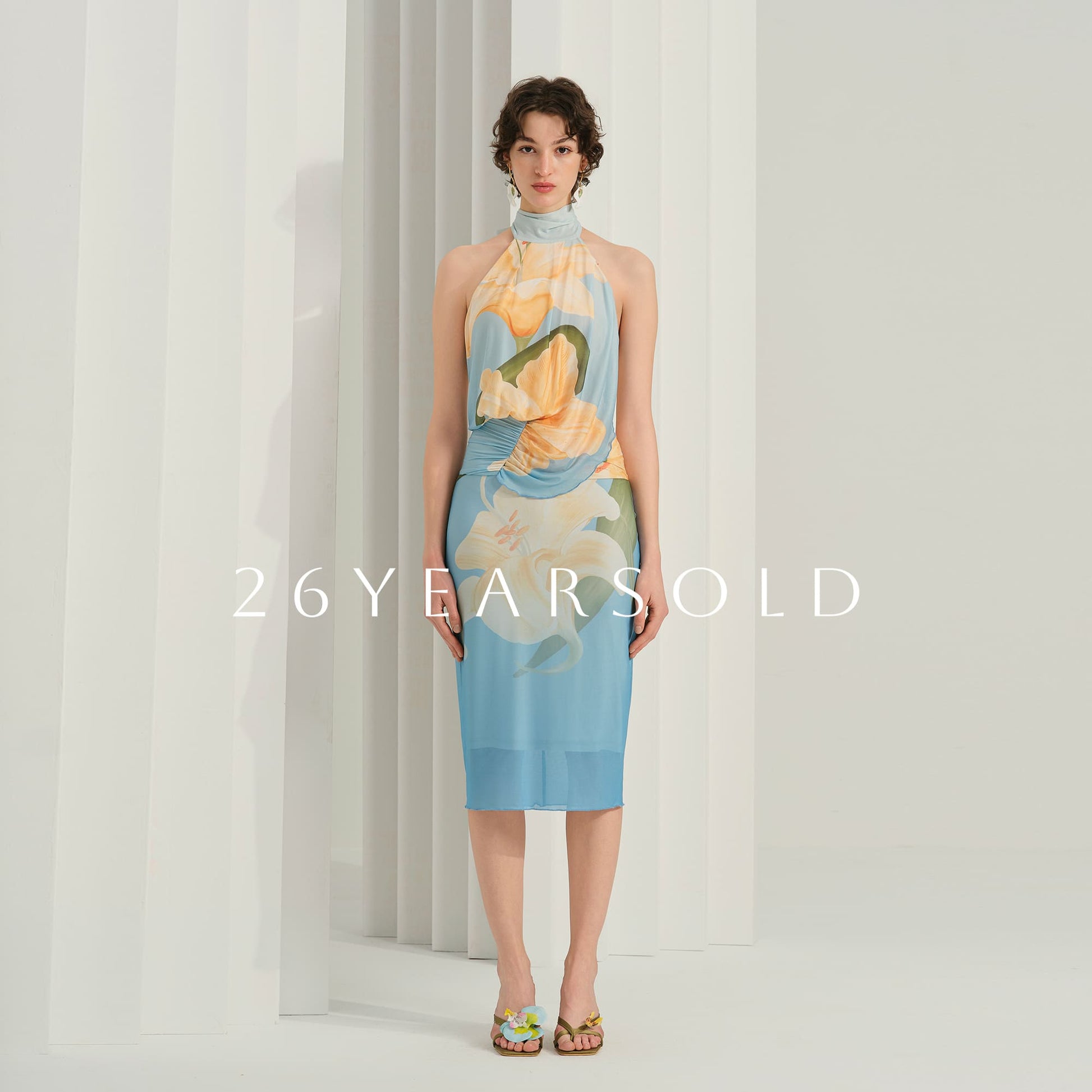 26ÉDITION Floral Lightness Blue-Yellow Floral