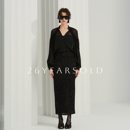 26YEARSOLD The Trailing Haze Top Misty Black