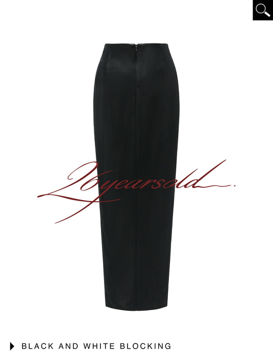 26YEARSOLD Black & Ivory Bow Detail Midi Skirt