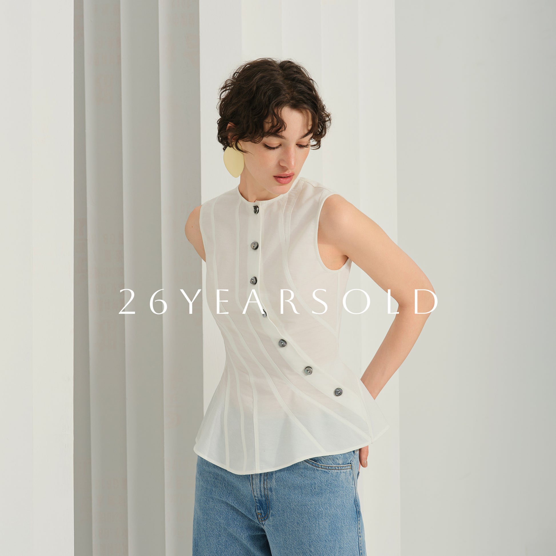 26YEARSOLD Dawnshore Silhouette Tank Top